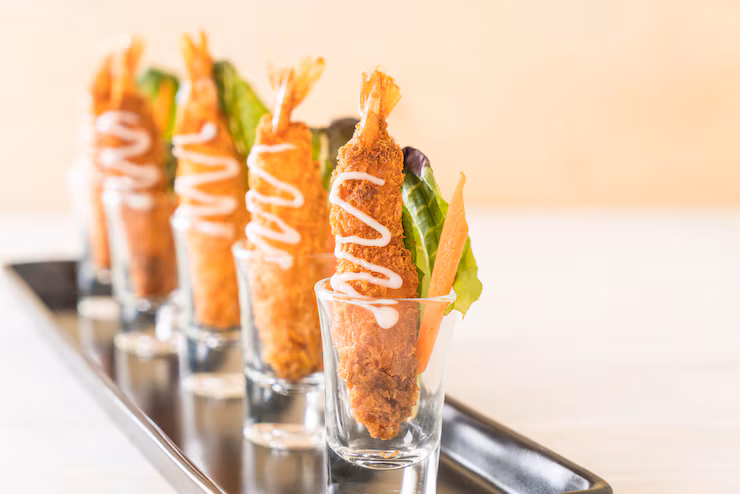 Buffet finger food: conheça um jeito delicado de servir no casamento